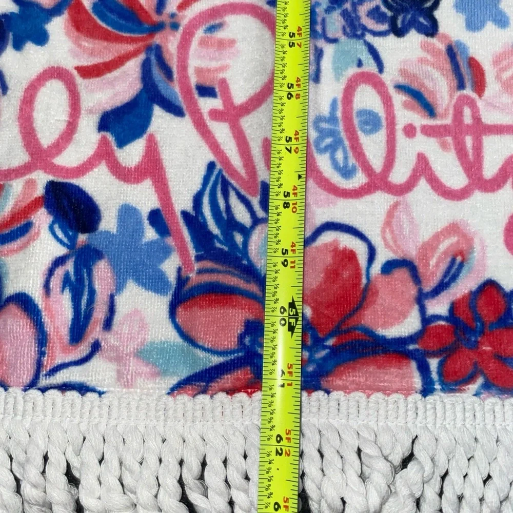 Lilly Pulitzer Beach Towel‎ in Resort White Multi Color Party Like A Lobstar